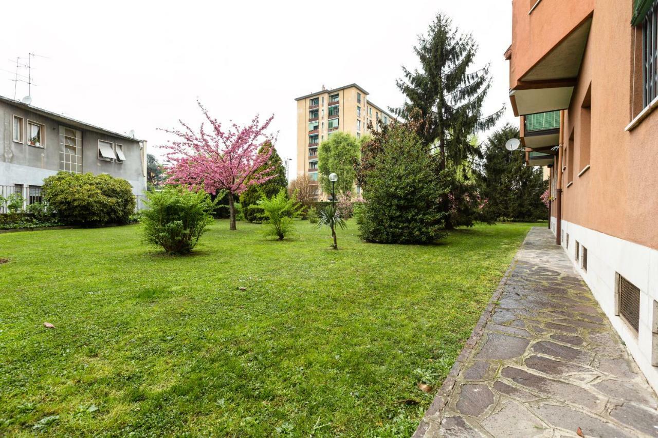 Renewed Balcony Flat With Green Garden Milán Exterior foto